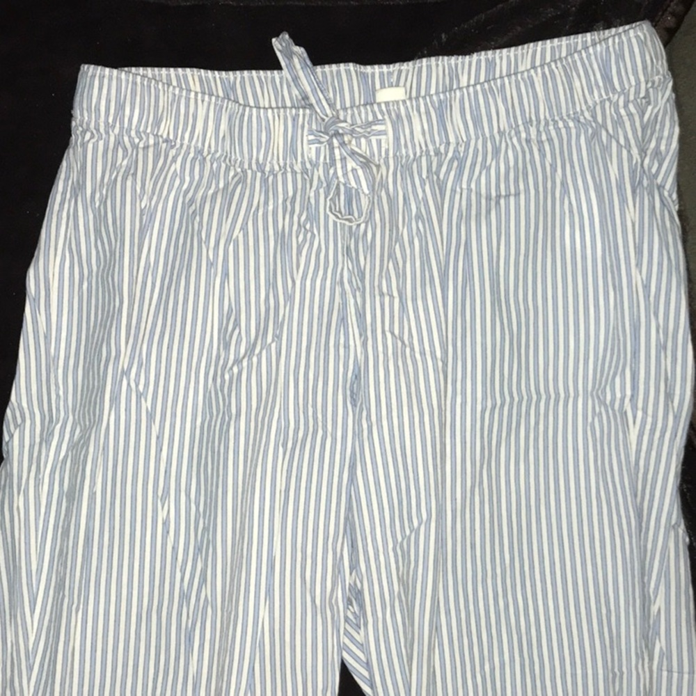 EUC - Old Navy pajama pants